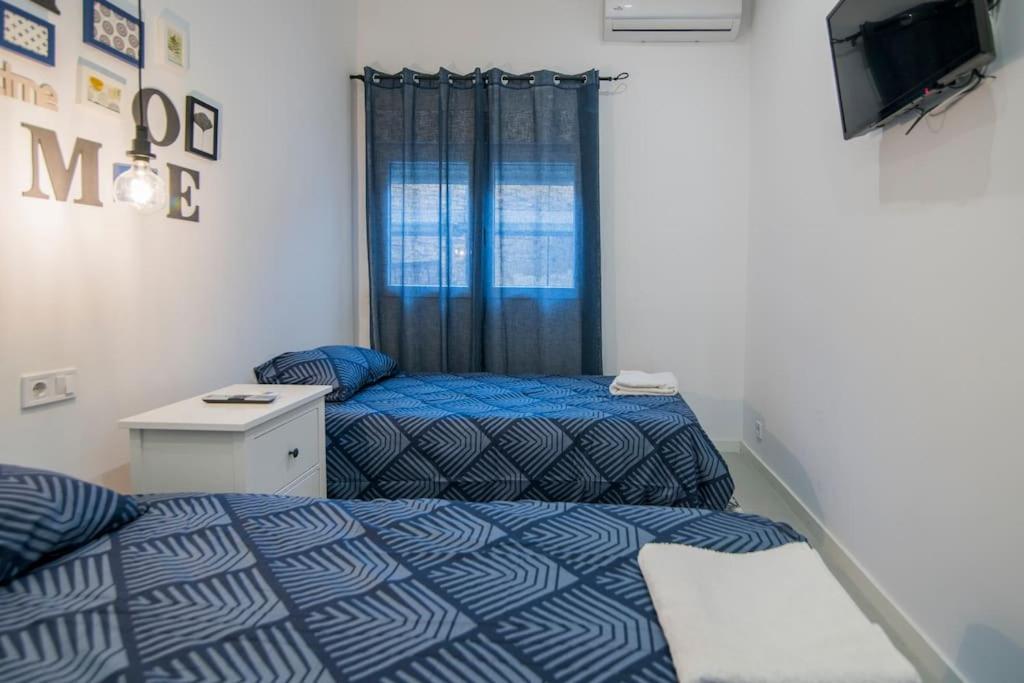Cozy Flat In City Center Feel The Vibe Selfcheckin Valenza Esterno foto