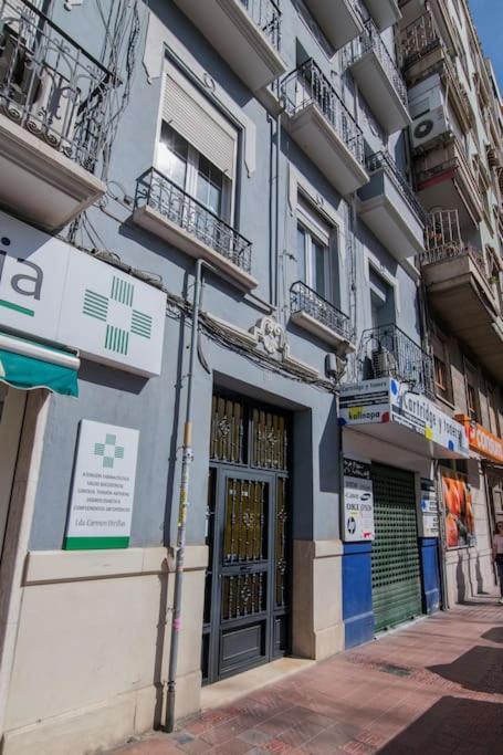 Cozy Flat In City Center Feel The Vibe Selfcheckin Valenza Esterno foto
